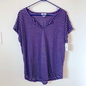 Old Navy Red white and blue striped tee. Large.